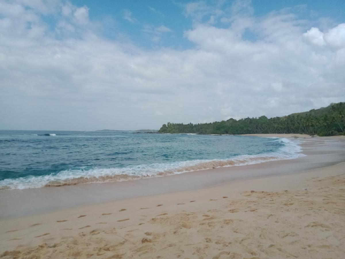 Silence Paradise Tangalle Exteriör bild